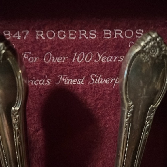 1847 Roger Bros BOX ONLY - Picture 3 of 3